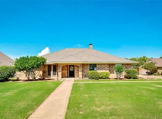 2205 Vicksburg Dr, Sachse, TX 75048