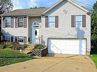 9117 Hawksridge Dr, Covington, KY 41017