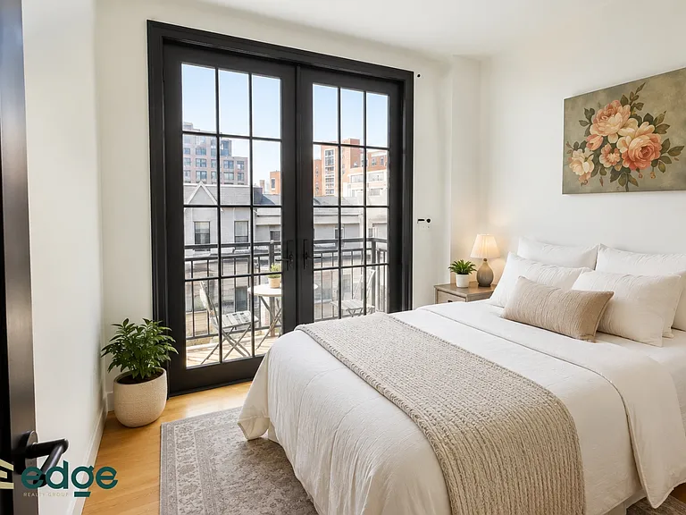 82 Jefferson St #3I — Photo 5