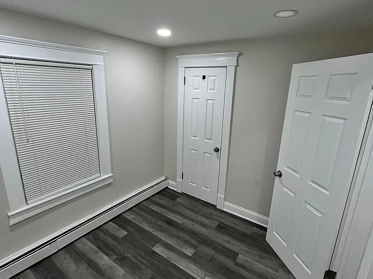 28 Victoria Ave #A — Photo 6