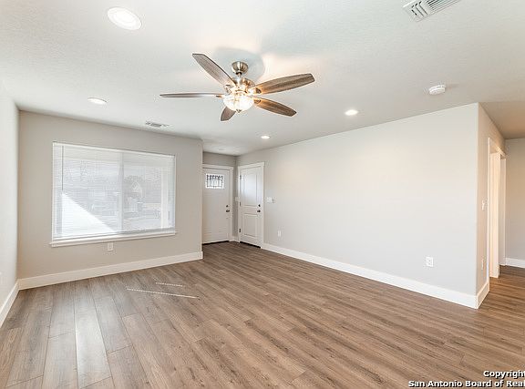 3rd image of 6507 Monterey St