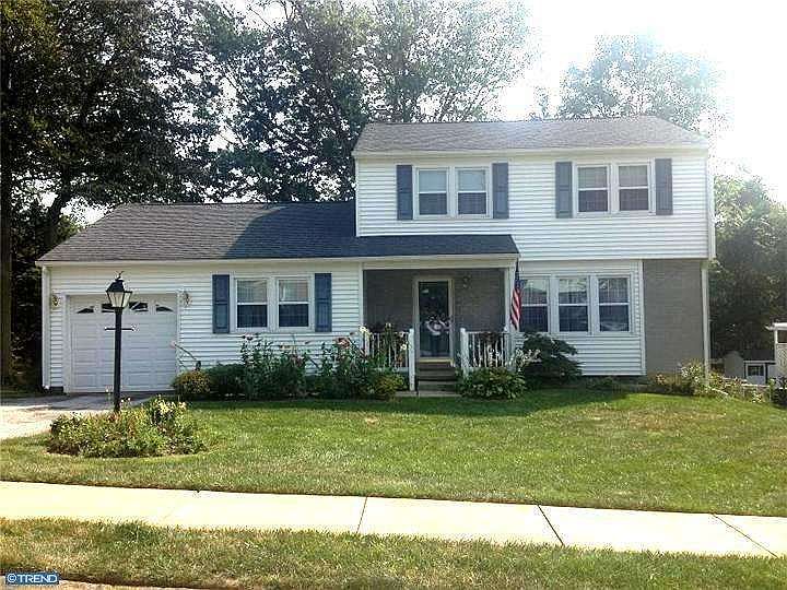 1st image of 2230 Lancashire Dr