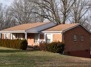 215 Ridge Rd, Raceland, KY 41169