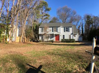 8262 Tangle Oaks Ct, Mechanicsville, VA 23111