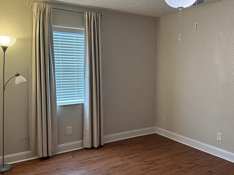 205 Lewfield Cir #205 — Photo 19