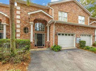 4 Palm Villas Ct, Saint Simons Island, GA 31522