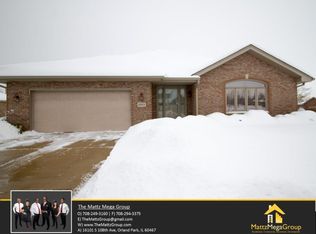 8843 Glenshire St, Tinley Park, IL