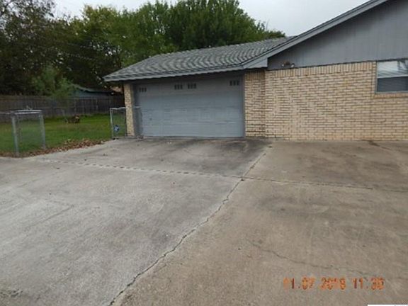 3rd image of 1511 Marsh Dr