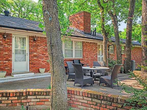 3rd image of 1716 Jacqueline Ct
