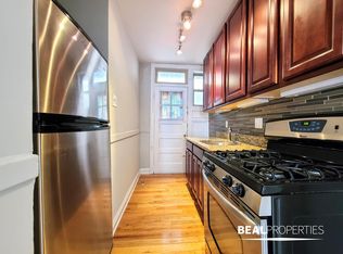 540-48 West Surf, Chicago, IL 60657
