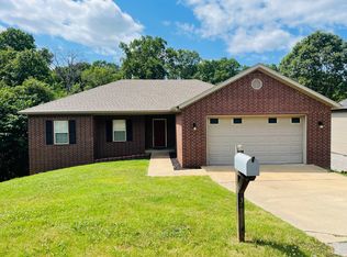 9 Pennine Ln, Bella Vista, AR 72714