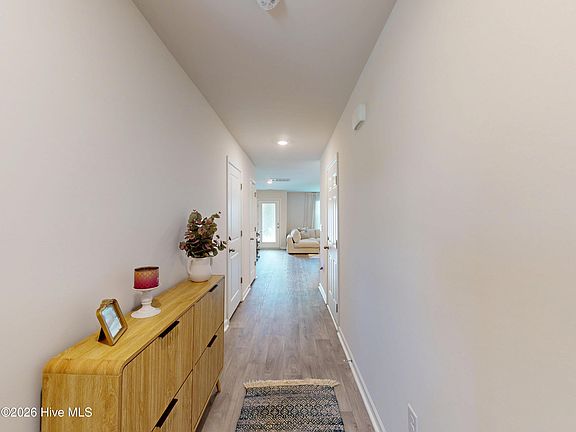 3rd image of 2705 Gracie Lane