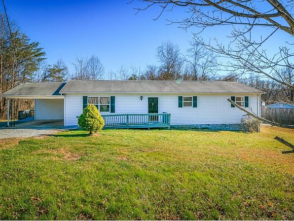 1st image of 146 Redwood Dr