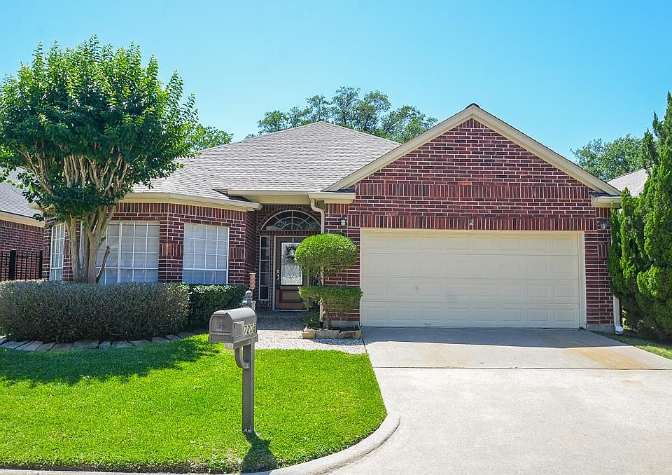 1st image of 7203 W Hearthstone Green Dr