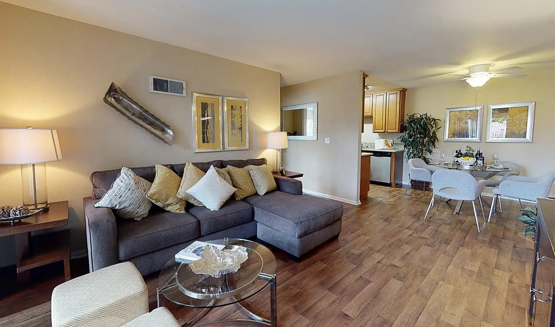 Sunbow Villas — Photo 4