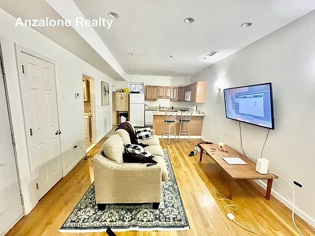 111 Salem St #3 — Photo 1