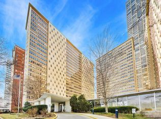 3950 N Lake Shore Dr APT 727, Chicago, IL 60613