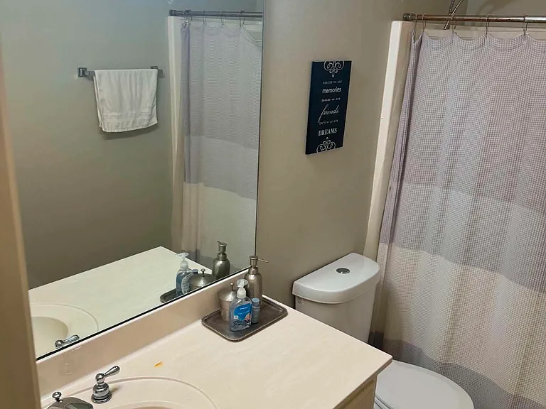 12366 Dutchtown Villa Dr — Photo 20