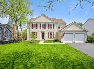 1485 Blue Heron Dr, Crystal Lake, IL 60014