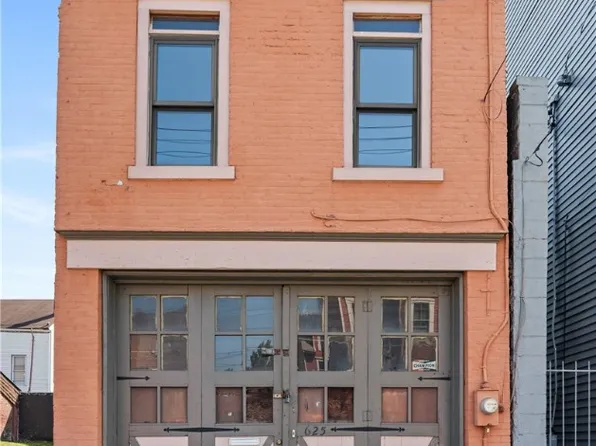 622 Emlin St E, Pittsburgh, PA 15212