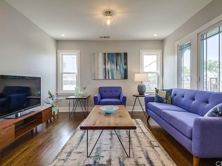 3982 S Wilton Pl — Photo 2