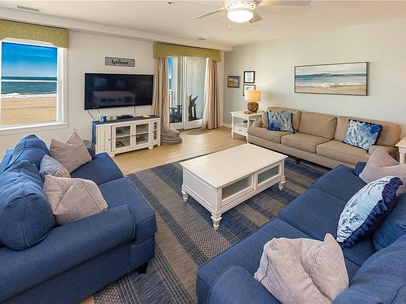 4th image of 3738 Sandpiper Rd #B106