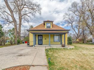 6701 Grandview Ave, Arvada, CO 80002