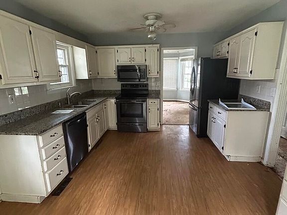 4th image of 1714 Nightingale Dr