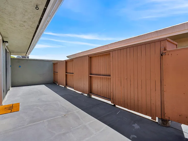 945 Kearney St #12 — Photo 36