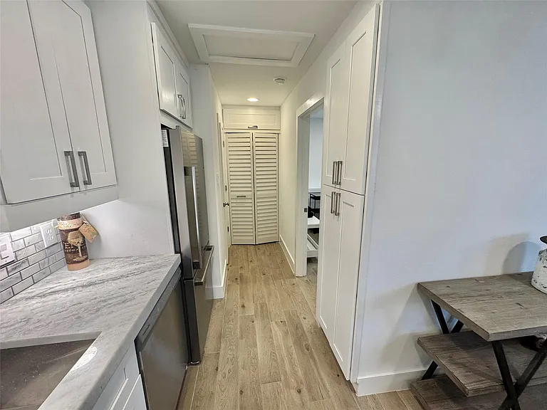 412 Pacific St #11B — Photo 5