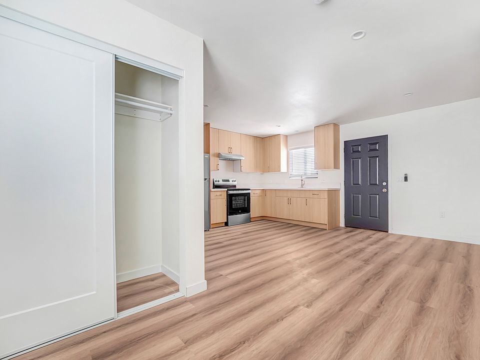 1st image of 221 S Avenue 19 #225