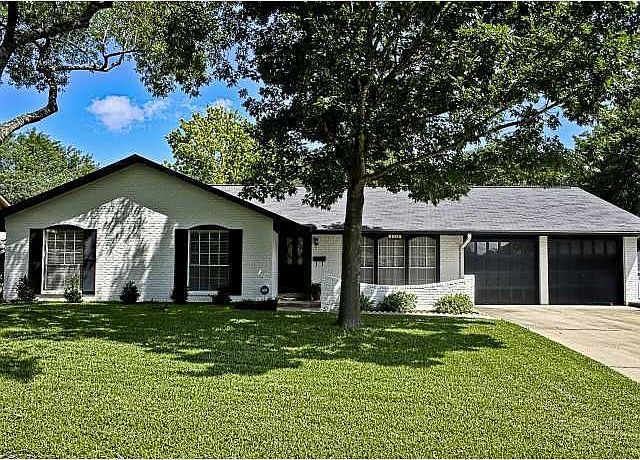 1st image of 9008 Blue Quail Dr