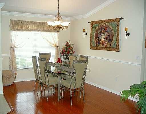 5th image of 273 Palmetto Springs St