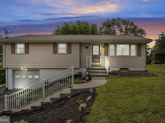 2nd image of 135 Hemler Dr