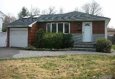 1st image of 116A Kathleen Dr