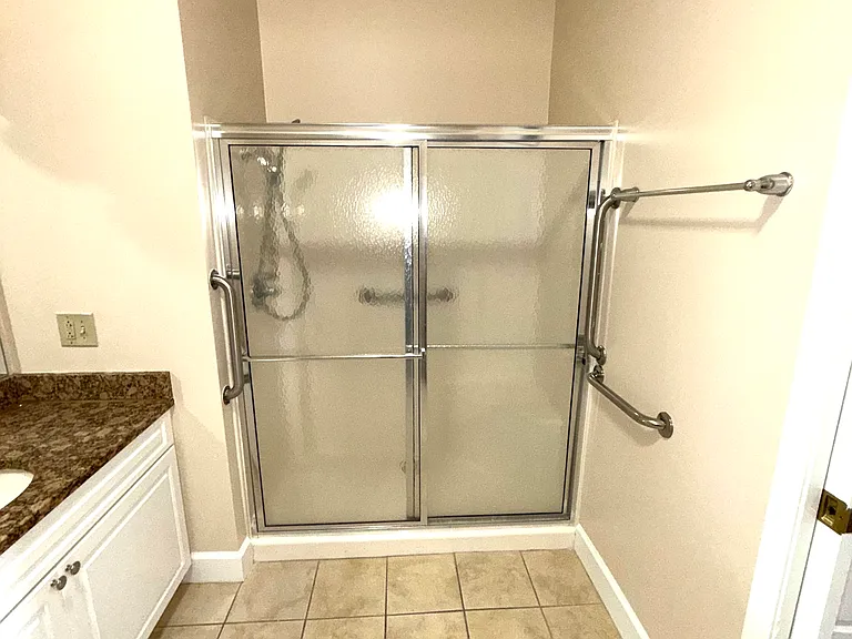 Walk in shower