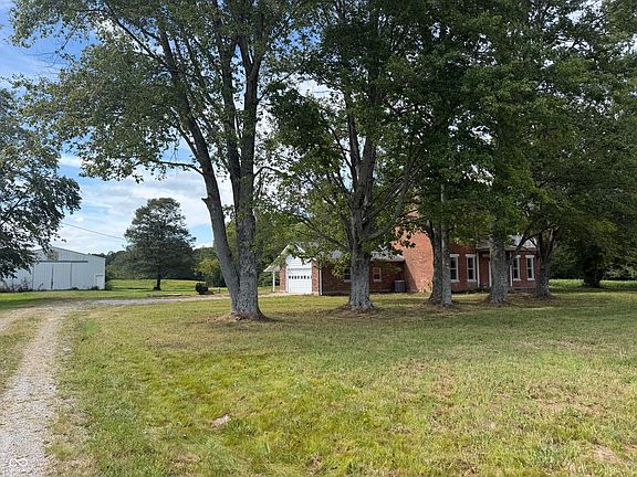 3rd image of 8675 N State Highway 3