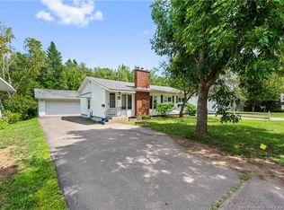 268 Buckingham Ave, Riverview, NB E1B2N8