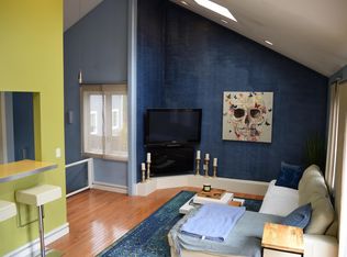 5 Kendall Ct, Norwalk, CT 06850