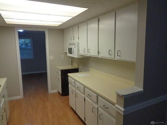 5th image of 920 Buttercreek Cir