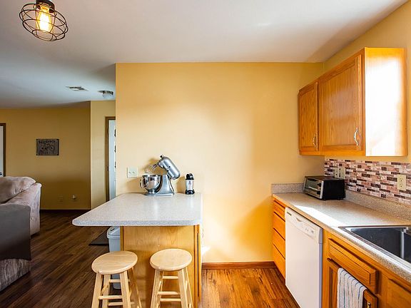 5th image of 3002 Brookville Dr
