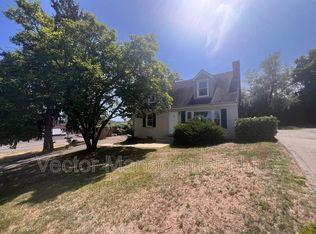 2628 State St, Hamden, CT 06517