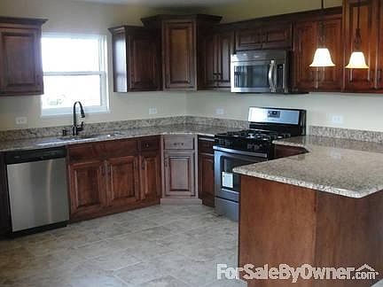 3rd image of 25050 S Sycamore Dr
