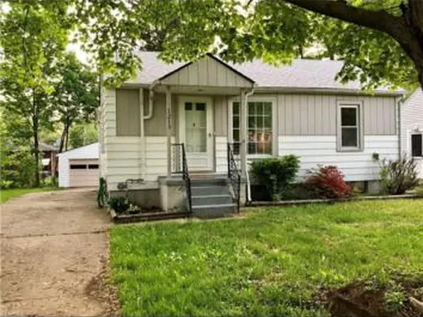 1213 Meadowbrook Blvd, Stow, OH 44224