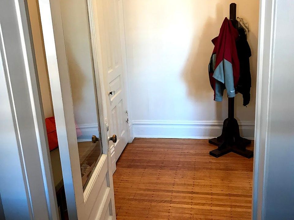 Entry into Foyer