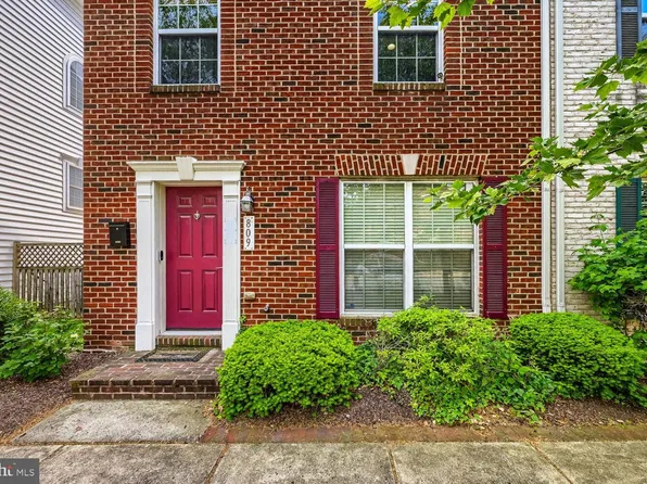 809 McHenry St, Baltimore, MD 21230