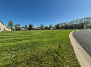 300 W Adams St, Arlington, MN 55307