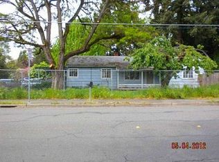 1157 Luzon Ln, Grants Pass, OR 97527