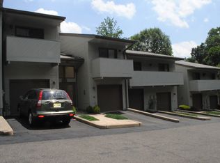 60 Adams Ter #H08B, Clifton, NJ 07013