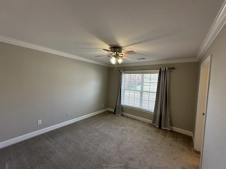 5511 Ginkgo Rd — Photo 24